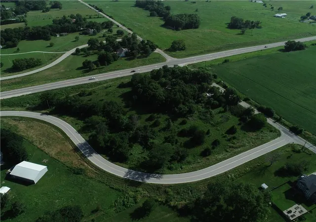 Homes for sale in Louisburg, KS | 27865 New Lancaster Rd, Louisburg, KS 66053 | MLS# 2628789