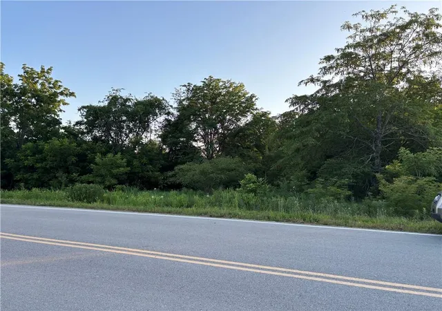 Homes for sale in Louisburg, KS | 27865 New Lancaster Rd, Louisburg, KS 66053 | MLS# 2628789