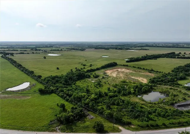 14th image of 2260 Louisiana Rd, Ottawa, KS 66067 | MLS# 2628793