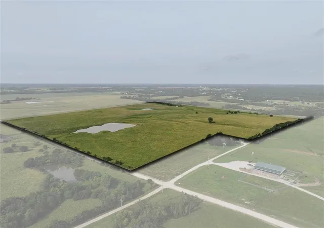 2nd image of 2260 Louisiana Rd, Ottawa, KS 66067 | MLS# 2628793