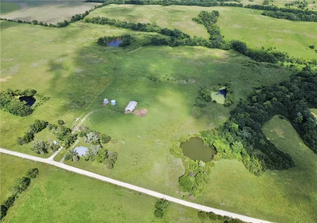 Photo 3 of Single family home for sale at 12161 Bluegrass Ave, Mercer, MO 64661 | MLS# 2628795 | Listing updated on 2026-07-01
