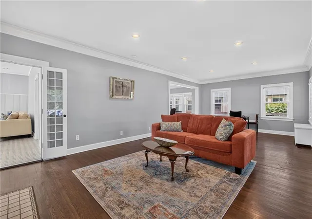 5th image of 5850 Brookside Blvd, Kansas City, MO 64113 | MLS# 2628804