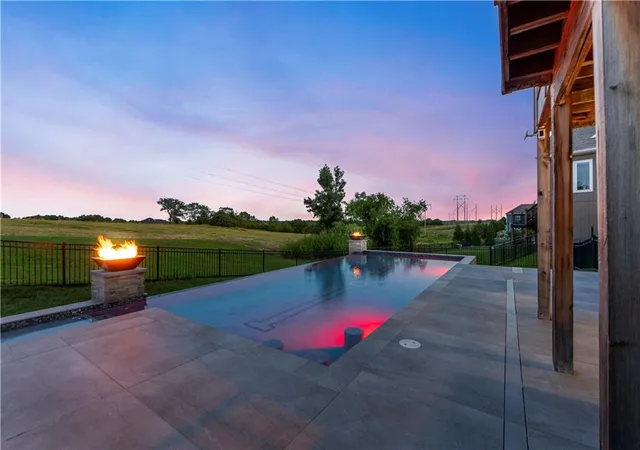 2nd image of 24957 W 114th St, Olathe, KS 66061 | MLS# 2628807