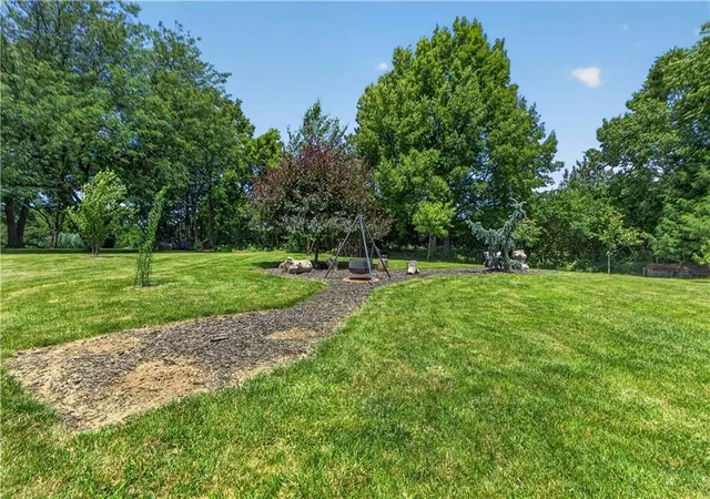 99th image of 1815 Pine Ridge Rd, Leavenworth, KS 66048 | MLS# 2628811