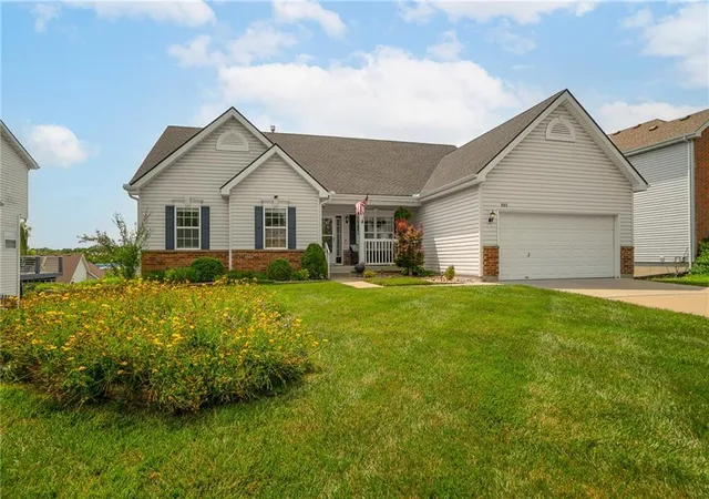 Homes for sale in Liberty, MO | 908 Glendale Rd, Liberty, MO 64068 | MLS# 2628841
