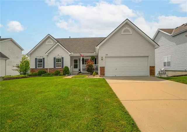Homes for sale in Liberty, MO | 908 Glendale Rd, Liberty, MO 64068 | MLS# 2628841
