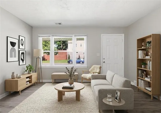 5th image of 7944 Oak St, Kansas City, MO 64114 | MLS# 2628862