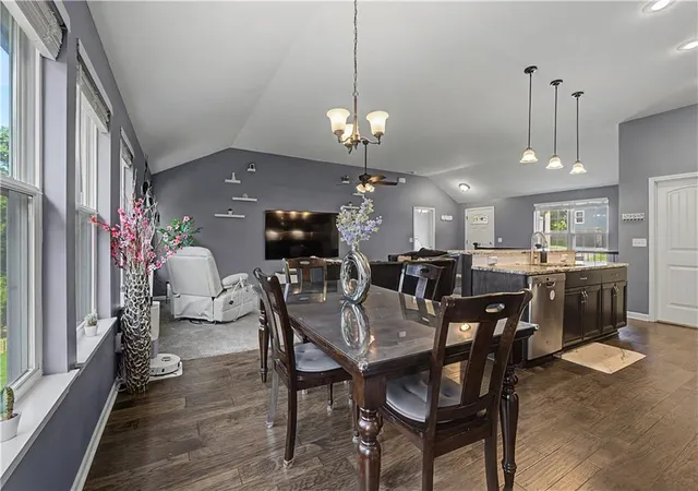 Photo 4 of Single family home for sale at 808 Old Stage Rd, Pleasant Hill, MO 64080 | MLS# 2628863 | Listing updated on 2026-08-31