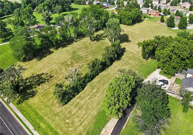 2nd image of 1810 N 90th St, Kansas City, KS 66112 | MLS# 2628879