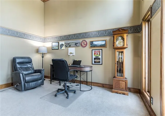 Homes for sale in Lenexa, KS | 8336 Rosehill Rd, Lenexa, KS 66215 | MLS# 2628888