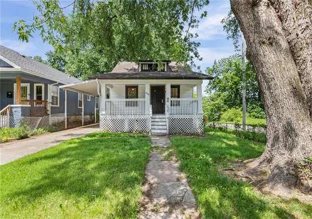 Photo 1 of Single family home for sale at 7000 Indiana Ave, Kansas City, MO 64132 | MLS# 2628911 | Listing updated on 2026-08-15