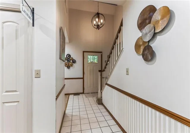 Photo 4 of Single family home for sale at 6511 Ridgeway Ave, Kansas City, MO 64133 | MLS# 2628912 | Listing updated on 2026-08-23