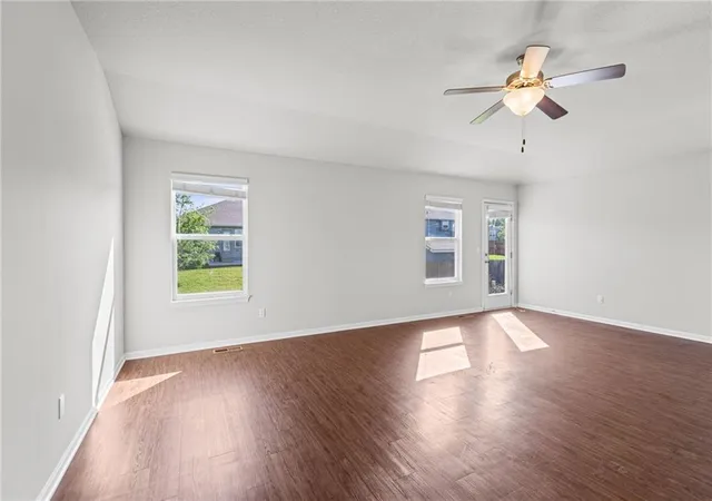Homes for sale in Gardner, KS | 17168 S Pratt St, Gardner, KS 66030 | MLS# 2628923