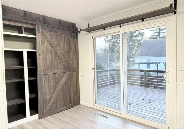 5th image of 920 S New York Ave, Sedalia, MO 65301 | MLS# 2628929