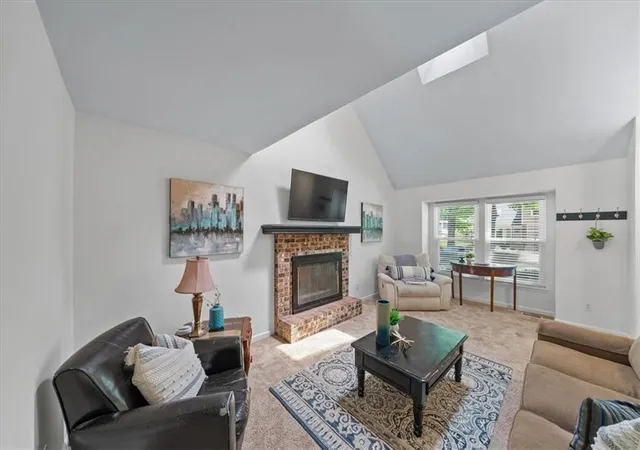 3rd image of 11808 Oakmont St, Overland Park, KS 66210 | MLS# 2628935
