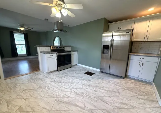 4th image of 1304 Jackson St, Chillicothe, MO 64601 | MLS# 2628939