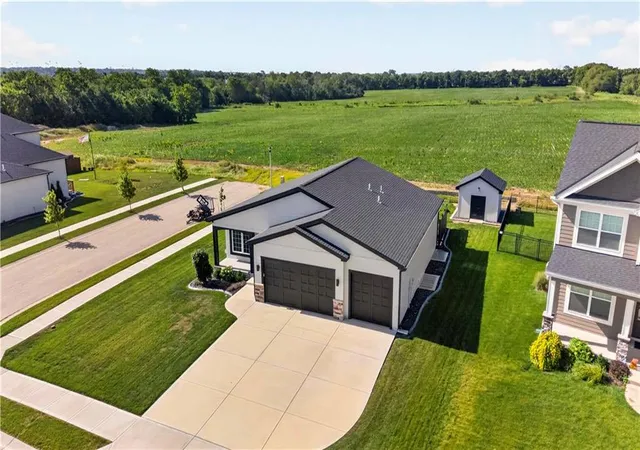 2nd image of 31757 W 168th Ct, Gardner, KS 66030 | MLS# 2628958
