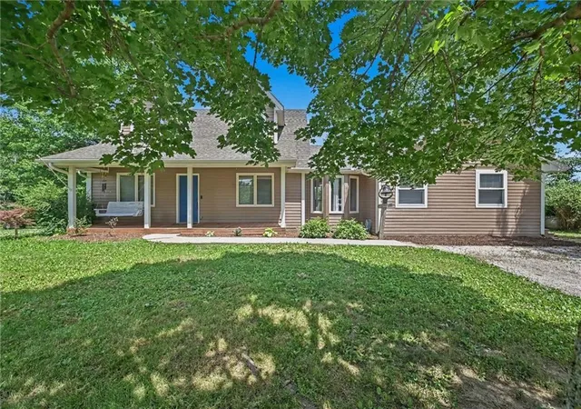 3rd image of 17503 Baxter Rd, Lawson, MO 64062 | MLS# 2628963
