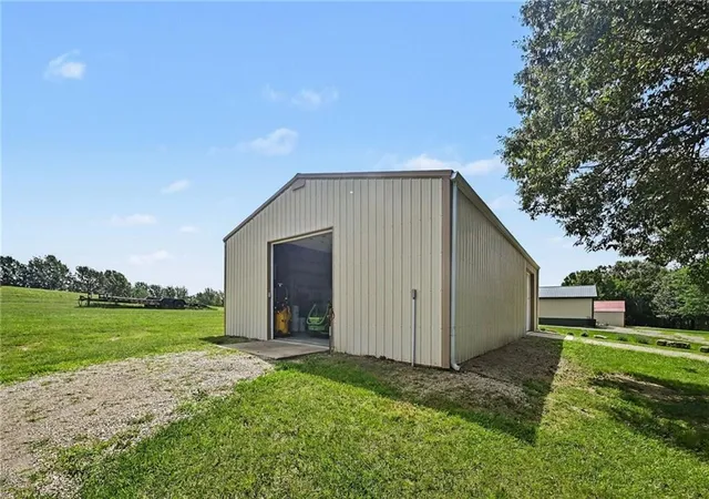 Homes for sale in Gallatin, MO | S-128 Gulfstream Dr, Gallatin, MO 64640 | MLS# 2628974