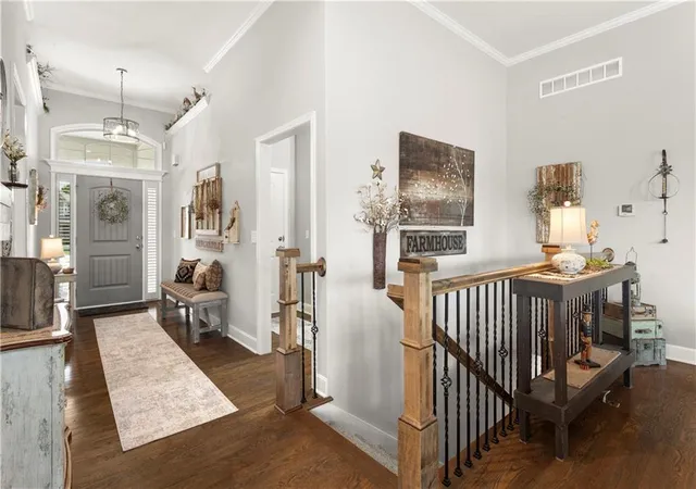 4th image of 1112 Sw Crabtree Cir, Oak Grove, MO 64075 | MLS# 2628978