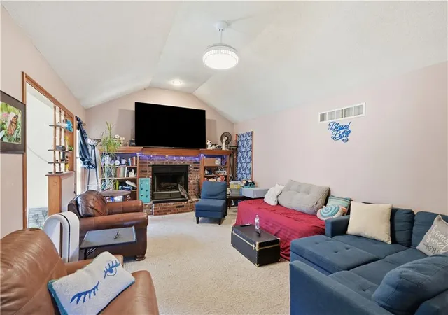 Homes for sale in Blue Springs, MO | 1108 Brook Ct, Blue Springs, MO 64015 | MLS# 2628999