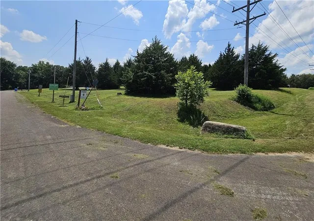 3rd image of Lot 140 0000 Choctaw Ln, Mc Louth, KS 66054 | MLS# 2629002