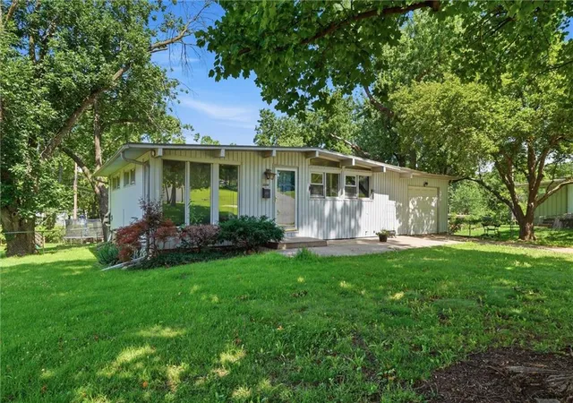 3rd image of 3506 Harvard Ave, Independence, MO 64052 | MLS# 2629013
