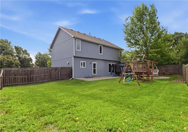 Homes for sale in Basehor, KS | 1820 N 160th St, Basehor, KS 66007 | MLS# 2629018