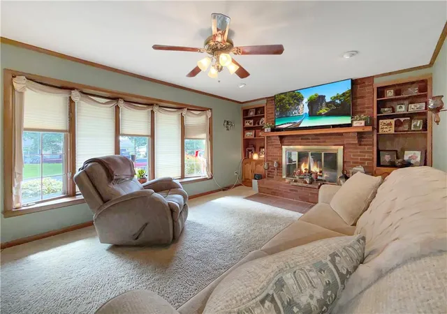 Photo 3 of Single family home for sale at 1114 Hilltop Dr, Carrollton, MO 64633 | MLS# 2629028 | Listing updated on 2026-07-25