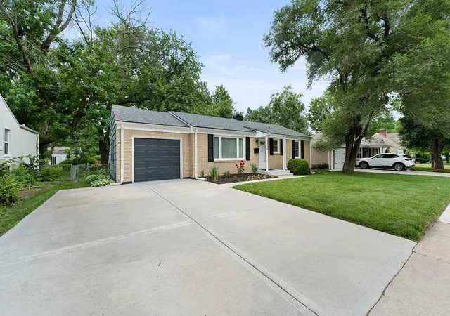 Homes for sale in Prairie Village, KS | 7339 Nall Ave, Prairie Village, KS 66208 | MLS# 2629059