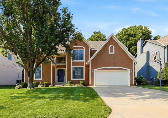 1st image of 4714 W 139th Terrace, Overland Park, KS 66224 | MLS# 2629076