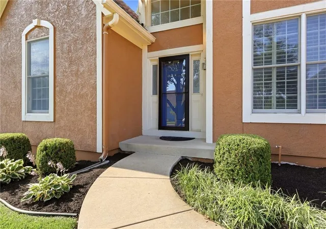 2nd image of 4714 W 139th Terrace, Overland Park, KS 66224 | MLS# 2629076