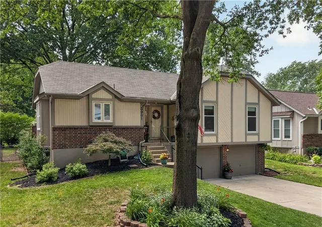 Photo 2 of Sale Pending at 3901 10th Street Ter, Blue Springs, MO 64015 | MLS# 2629082 | Listing updated on 2026-07-03