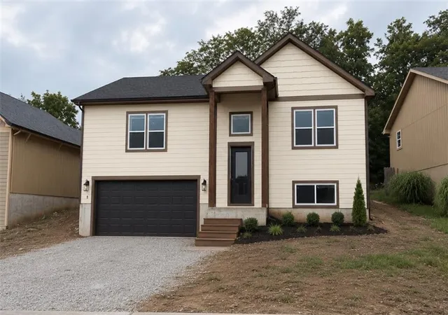 Homes for sale in Excelsior Springs, MO | 2032 W Springs Wy, Excelsior Springs, MO 64024 | MLS# 2629095