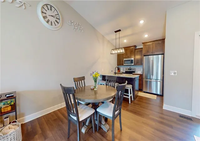 4th image of 3209 Sheffield Ln, Saint Joseph, MO 64506 | MLS# 2629097