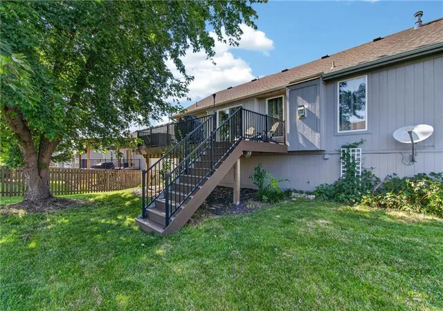 Homes for sale in Pleasant Hill, MO | 900 Coachman Dr, Pleasant Hill, MO 64080 | MLS# 2629112
