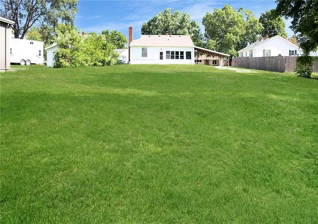 Homes for sale in Higginsville, MO | 603 W 29Th St, Higginsville, MO 64037 | MLS# 2629121