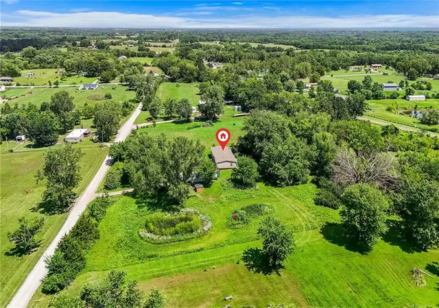 28th image of 16095 Venus Rd, Lawson, MO 64062 | MLS# 2629155