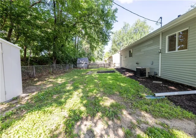 Homes for sale in Saint Joseph, MO | 2409 Big Pine Ter, Saint Joseph, MO 64503 | MLS# 2629156