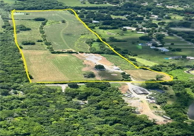 1st image of 17805 E Union School Rd, Independence, MO 64058 | MLS# 2629171