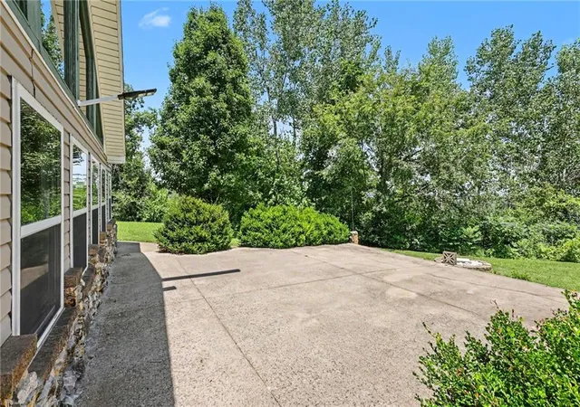 Homes for sale in Atchison, KS | 322 Riverfront Rd, Atchison, KS 66002 | MLS# 2629179