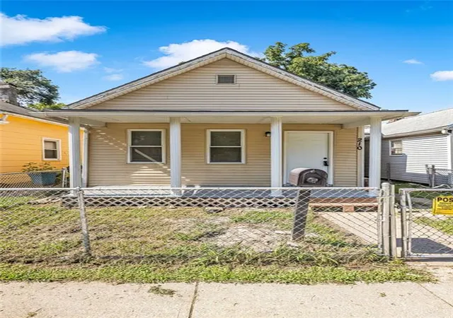 2nd image of 210 Osage St, Leavenworth, KS 66048 | MLS# 2629197