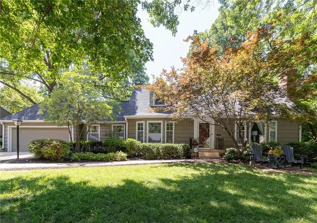 1st image of 3921 W 58 Street, Fairway, KS 66205 | MLS# 2629199