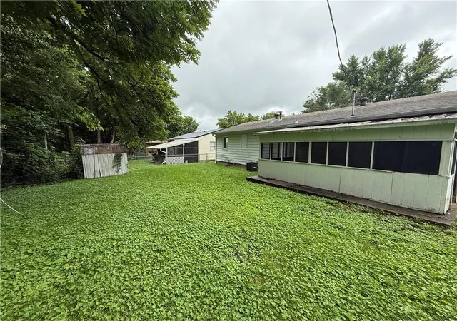 Homes for sale in Excelsior Springs, MO | 107 Berton Rd, Excelsior Springs, MO 64024 | MLS# 2629210
