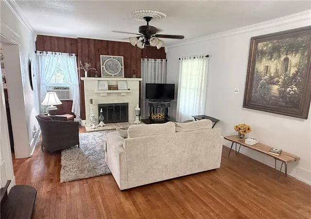 Homes for sale in Independence, KS | 112 N 1St St, Independence, KS 67301 | MLS# 2629227