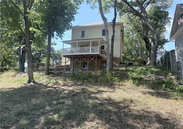 42nd image of 112 N 1st St, Independence, KS 67301 | MLS# 2629227