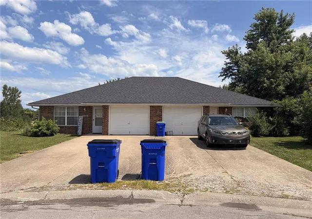 Photo 1 of Multi family home for sale at 1258 Woodbury Ct, Grain Valley, MO 64029 | MLS# 2629228 | Listing updated on 2026-10-03