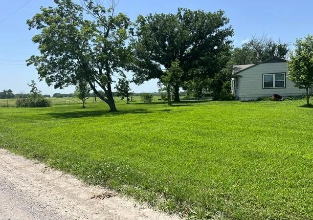 4th image of 33066 Lookout Rd, Paola, KS 66071 | MLS# 2629232
