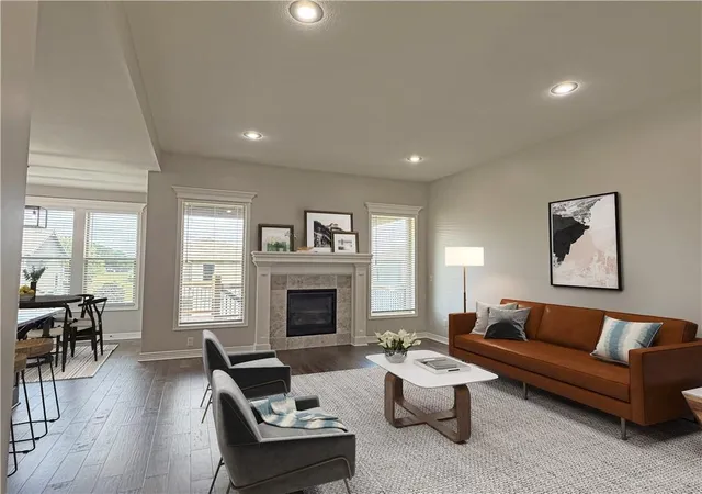 Photo 3 of Sale Pending at 1029 Ne Copperwood Dr, Lees Summit, MO 64086 | MLS# 2629245 | Listing updated on 2026-09-02