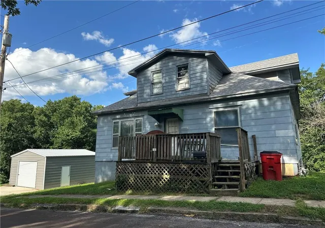 Homes for sale in Lexington, MO | 135 N 11th St, Lexington, MO 64067 | MLS# 2629247